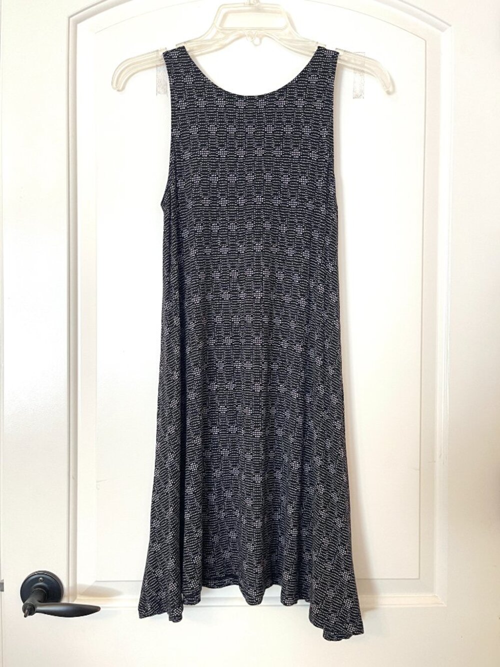 Old Navy Petite Dress Knit Tank Sleeveless Black White SP Small Petite